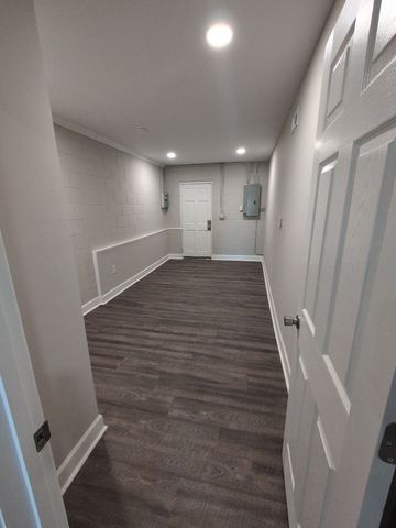 626 Power St Apt 3, Clarksville, TN 37042