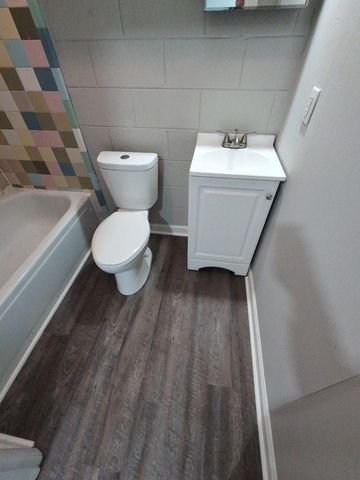 626 Power St Apt 3, Clarksville, TN 37042