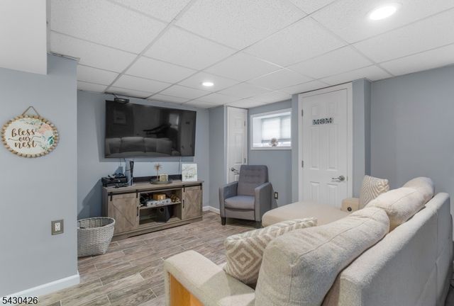 317 Jamestown Rd, Bridgewater Twp., NJ 08807