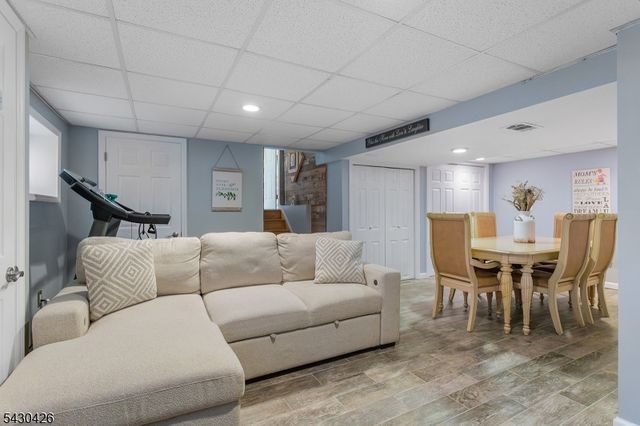 317 Jamestown Rd, Bridgewater Twp., NJ 08807