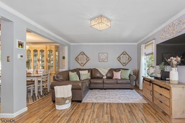 317 Jamestown Rd, Bridgewater Twp., NJ 08807