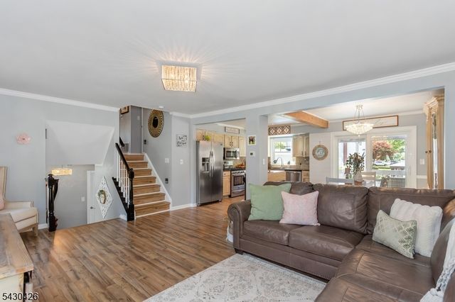 317 Jamestown Rd, Bridgewater Twp., NJ 08807