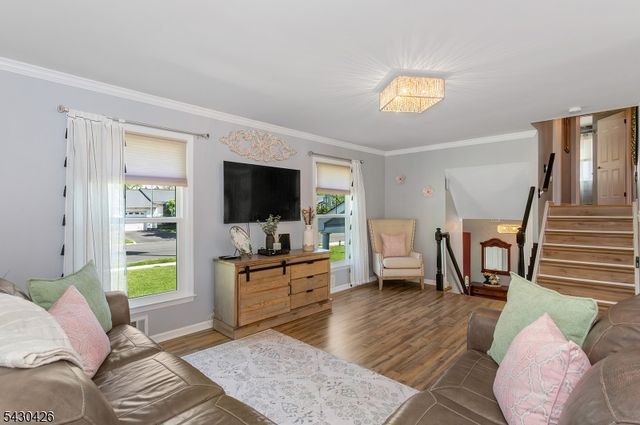 317 Jamestown Rd, Bridgewater Twp., NJ 08807