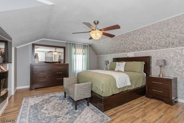 317 Jamestown Rd, Bridgewater Twp., NJ 08807