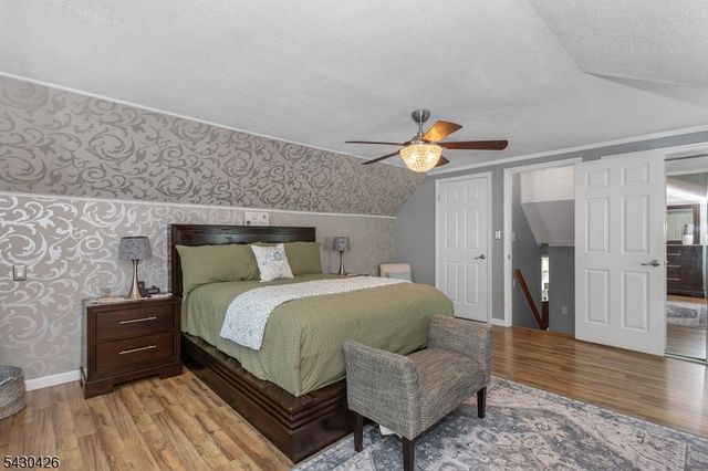 317 Jamestown Rd, Bridgewater Twp., NJ 08807