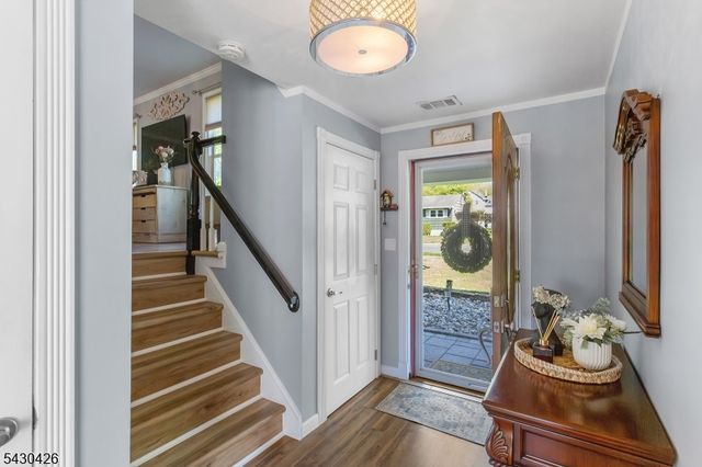 317 Jamestown Rd, Bridgewater Twp., NJ 08807