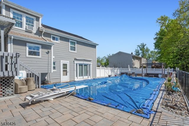 317 Jamestown Rd, Bridgewater Twp., NJ 08807