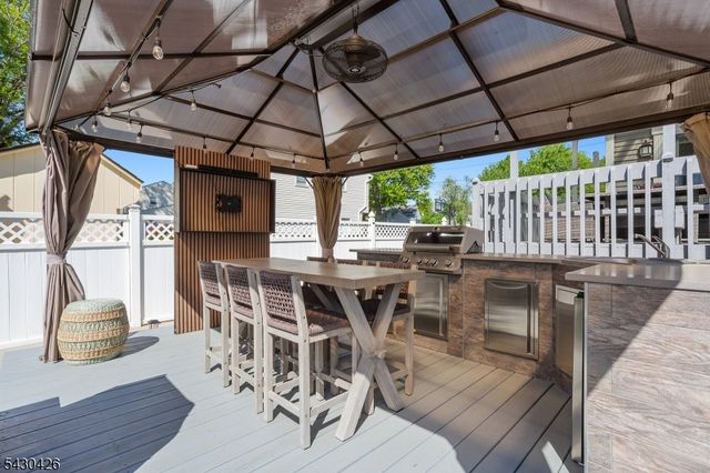 317 Jamestown Rd, Bridgewater Twp., NJ 08807