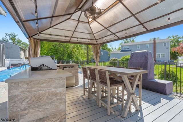 317 Jamestown Rd, Bridgewater Twp., NJ 08807