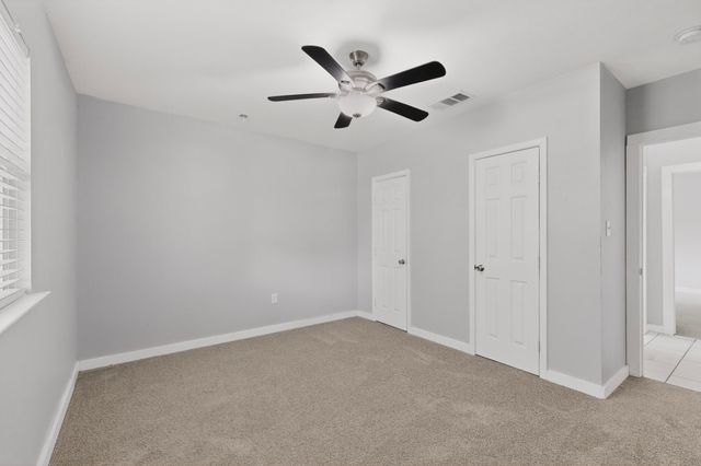 907 Ogden Avenue, Cockrell Hill, TX 75211