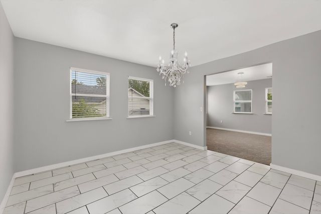 907 Ogden Avenue, Cockrell Hill, TX 75211