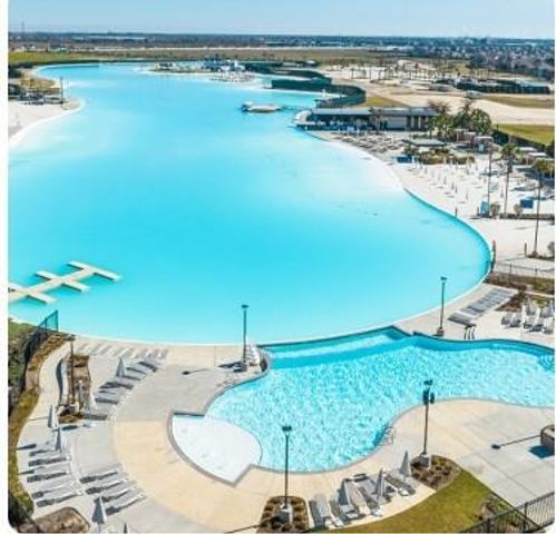 13221 Harbor Point Drive, Texas City, TX 77568