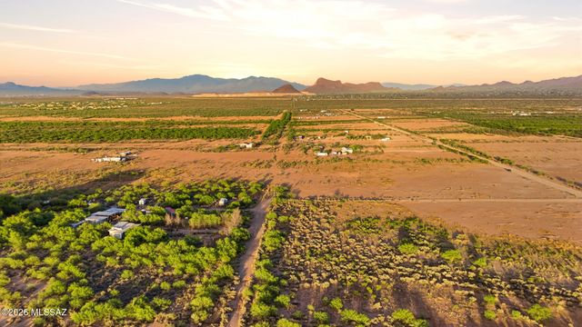 14020 W Magee Road, Tucson, AZ 85757