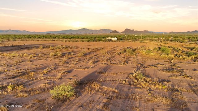 14020 W Magee Road, Tucson, AZ 85757
