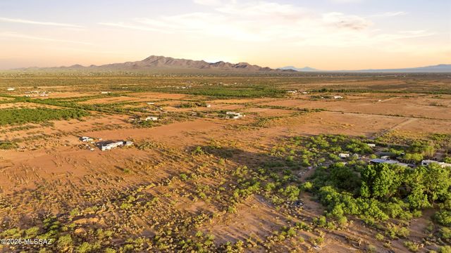 14020 W Magee Road, Tucson, AZ 85757