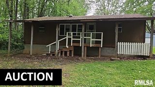 1233 W HARRISON Road, Murphysboro, IL 62966