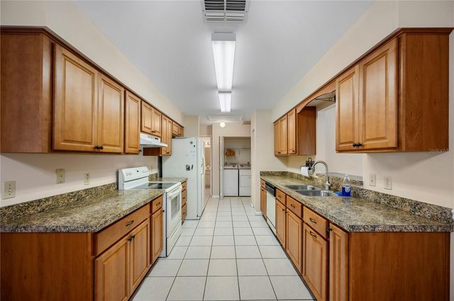 4934 PLEASANT HOLLOW TRAIL, Lakeland, FL 33811