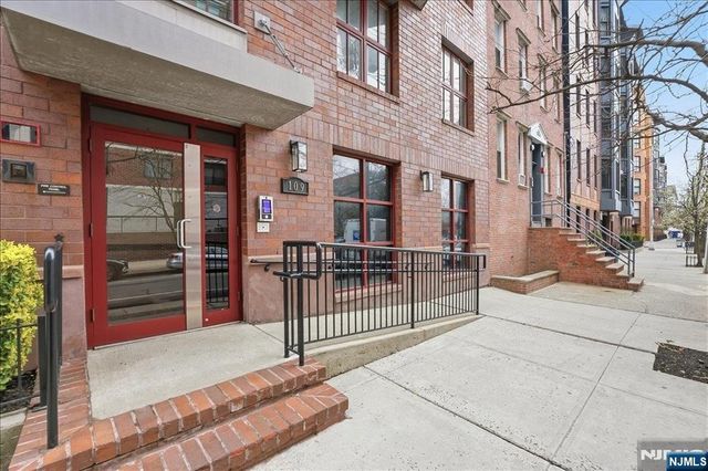 109 Harrison Street 300, Hoboken, NJ 07030