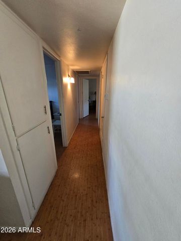 135 W ALICE Avenue, Phoenix, AZ 85021