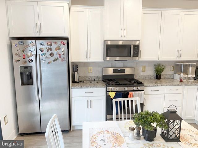 109 KING ST, Bensalem, PA 19020