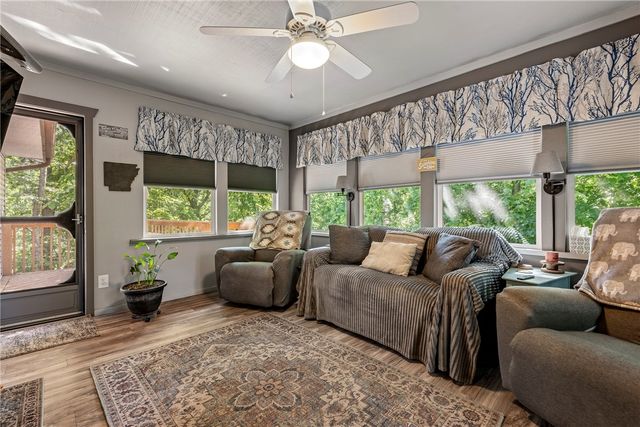 12 Drayton Lane, Bella Vista, AR 72715