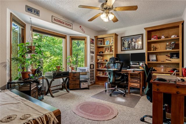 12 Drayton Lane, Bella Vista, AR 72715