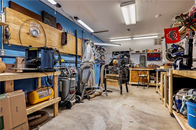 12 Drayton Lane, Bella Vista, AR 72715