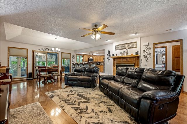 12 Drayton Lane, Bella Vista, AR 72715