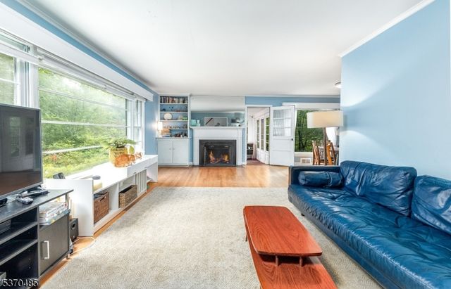 141 Fairmount Ave, Chatham Boro, NJ 07928