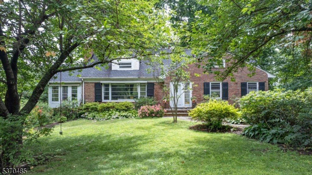 141 Fairmount Ave, Chatham Boro, NJ 07928