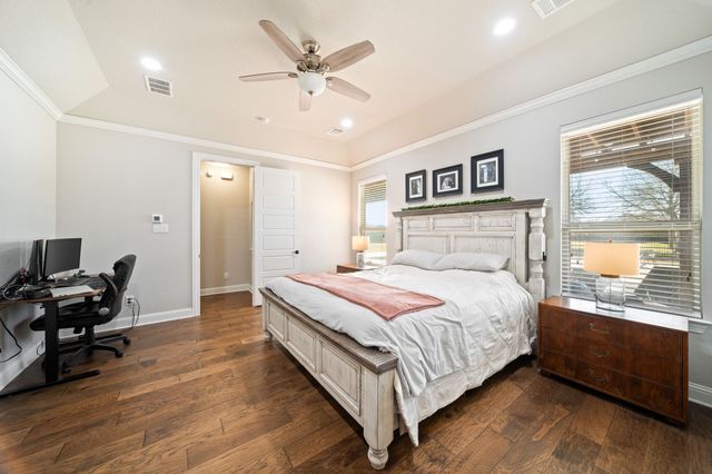 3601 Plainview Road, Midlothian, TX 76065