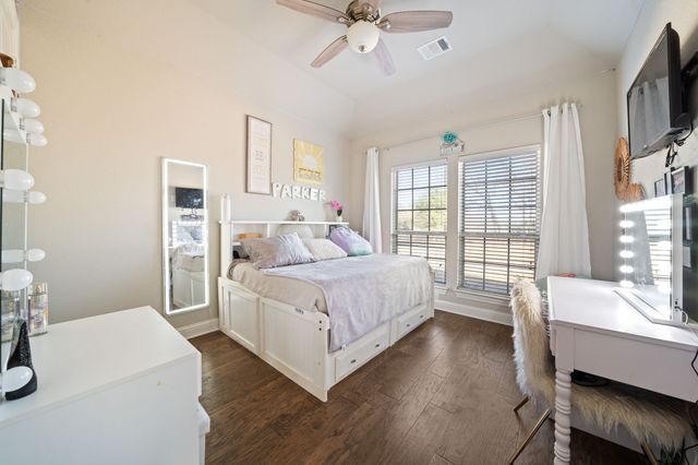 3601 Plainview Road, Midlothian, TX 76065