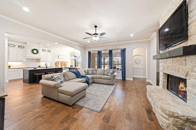 3601 Plainview Road, Midlothian, TX 76065