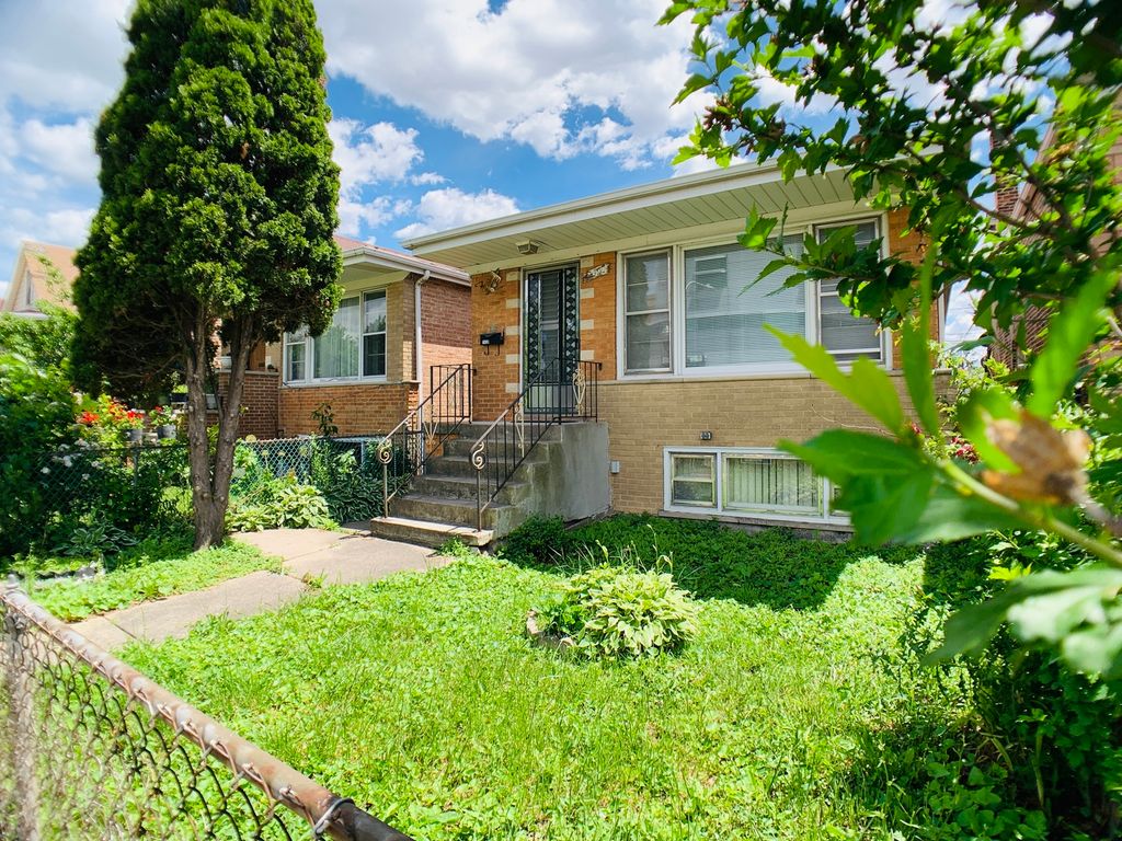 3451 W 38th Street, Chicago, IL 60632
