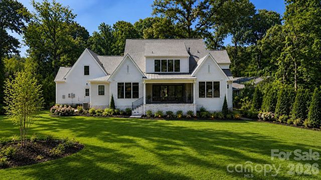 125 Randstone Court, Charlotte, NC 28211