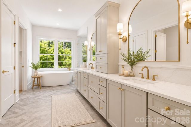 125 Randstone Court, Charlotte, NC 28211