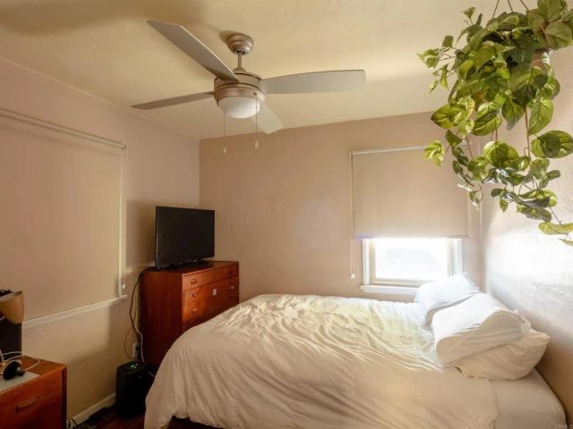 4411 McClintock, San Diego, CA 92116