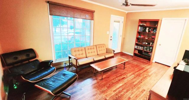 4411 McClintock, San Diego, CA 92116
