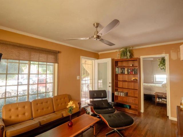 4411 McClintock, San Diego, CA 92116