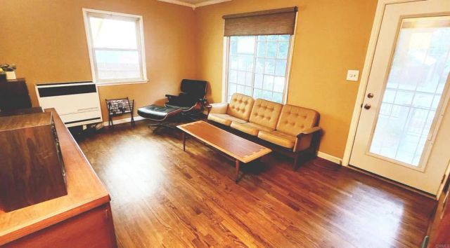 4411 McClintock, San Diego, CA 92116