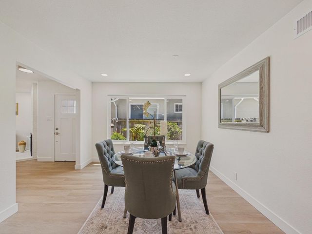 5077 Palmetto Avenue, Pacifica, CA 94044