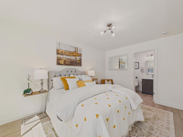 5077 Palmetto Avenue, Pacifica, CA 94044