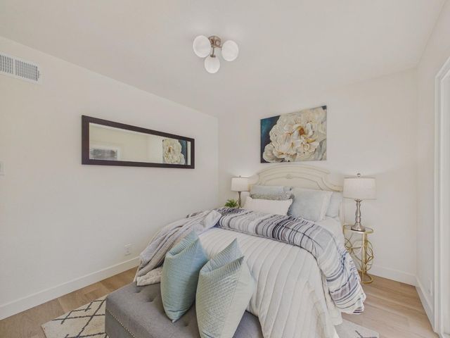 5077 Palmetto Avenue, Pacifica, CA 94044