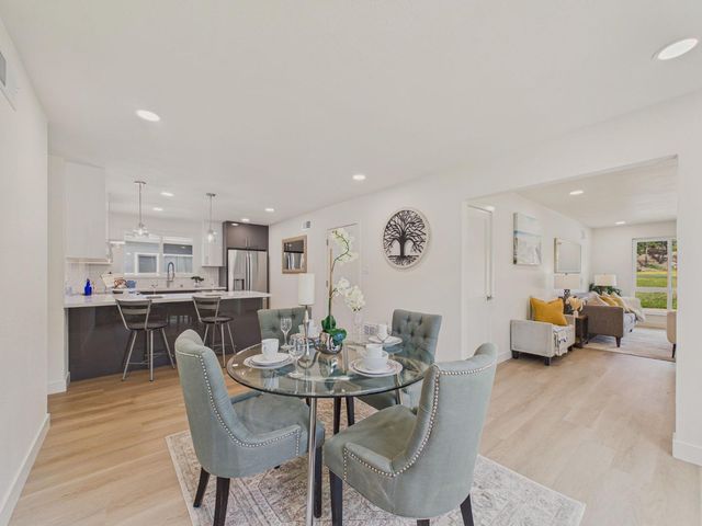 5077 Palmetto Avenue, Pacifica, CA 94044