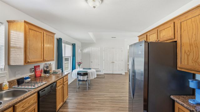 221 Private Road 8774, Ben Wheeler, TX 75754