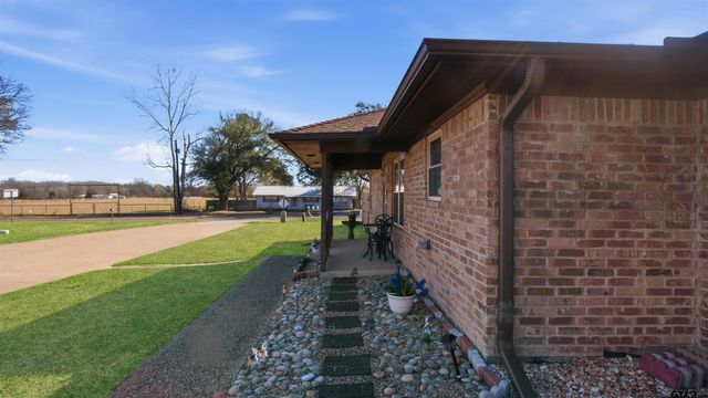 221 Private Road 8774, Ben Wheeler, TX 75754