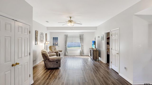 221 Private Road 8774, Ben Wheeler, TX 75754