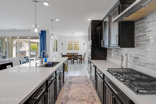 13458 W HACKAMORE Drive, Peoria, AZ 85383