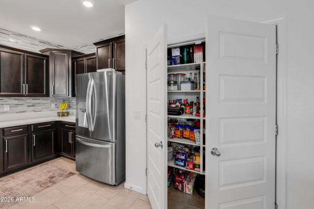 13458 W HACKAMORE Drive, Peoria, AZ 85383
