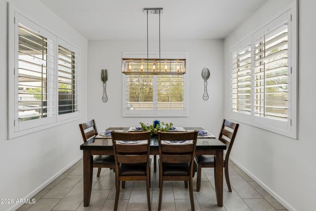13458 W HACKAMORE Drive, Peoria, AZ 85383